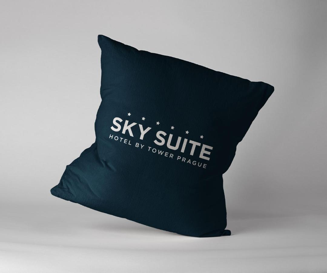 Sky Suite Hotel Praga Exterior foto